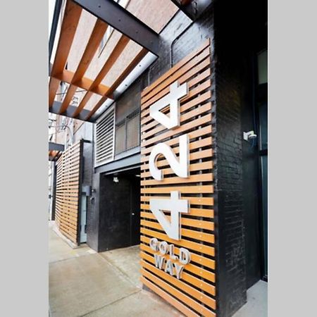 3E *New* Huge! Spacious 3 Bedroom In Oakland That Sleeps 12! Pittsburgh Exterior foto